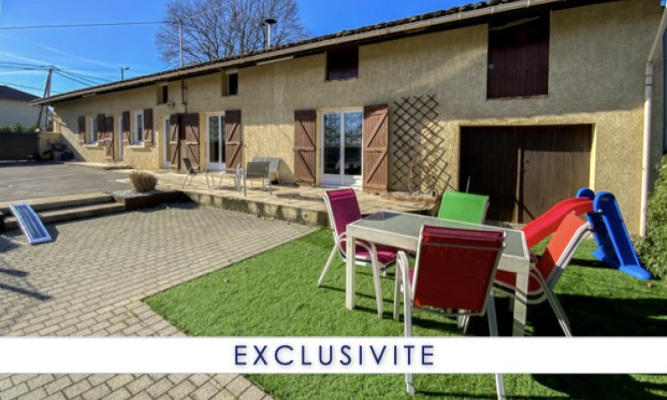 Vente fermette rénovée avec piscine et grand terrain à Polliat