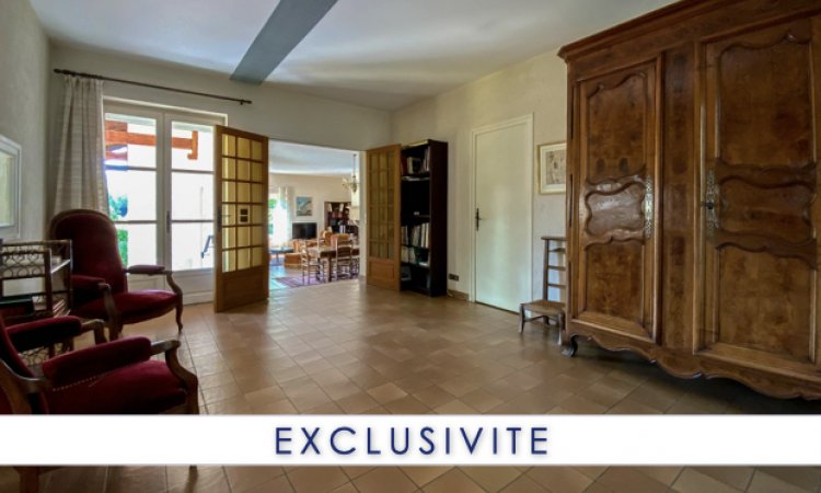  Vente maison familiale 3 chambres avec annexes à Polliat